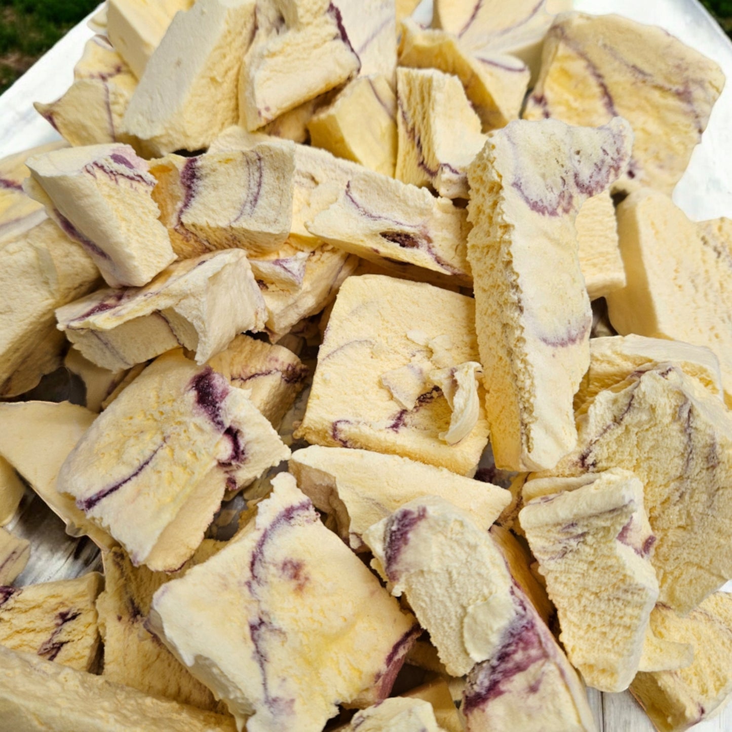 Freeze Dried Raspberry Ripple Ice Cream 30g